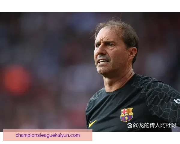 贝肯鲍尔自由人角色对现代足球战术的深远影响